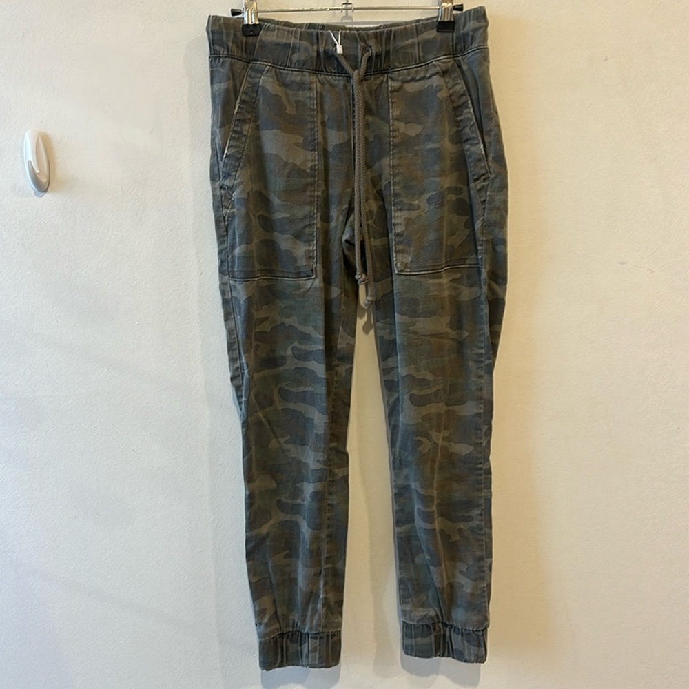 Cloth&stone camo joggers XS #92